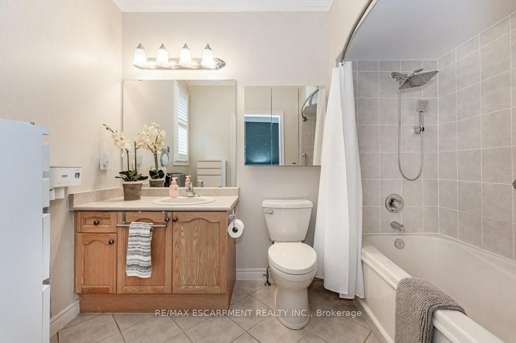 42 Cathy Dr, #34