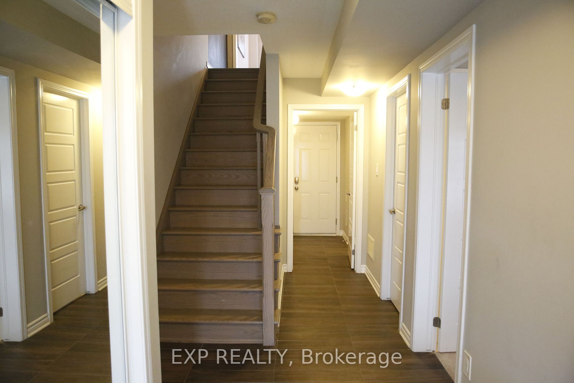 230 Avonsyde Blvd, #10
