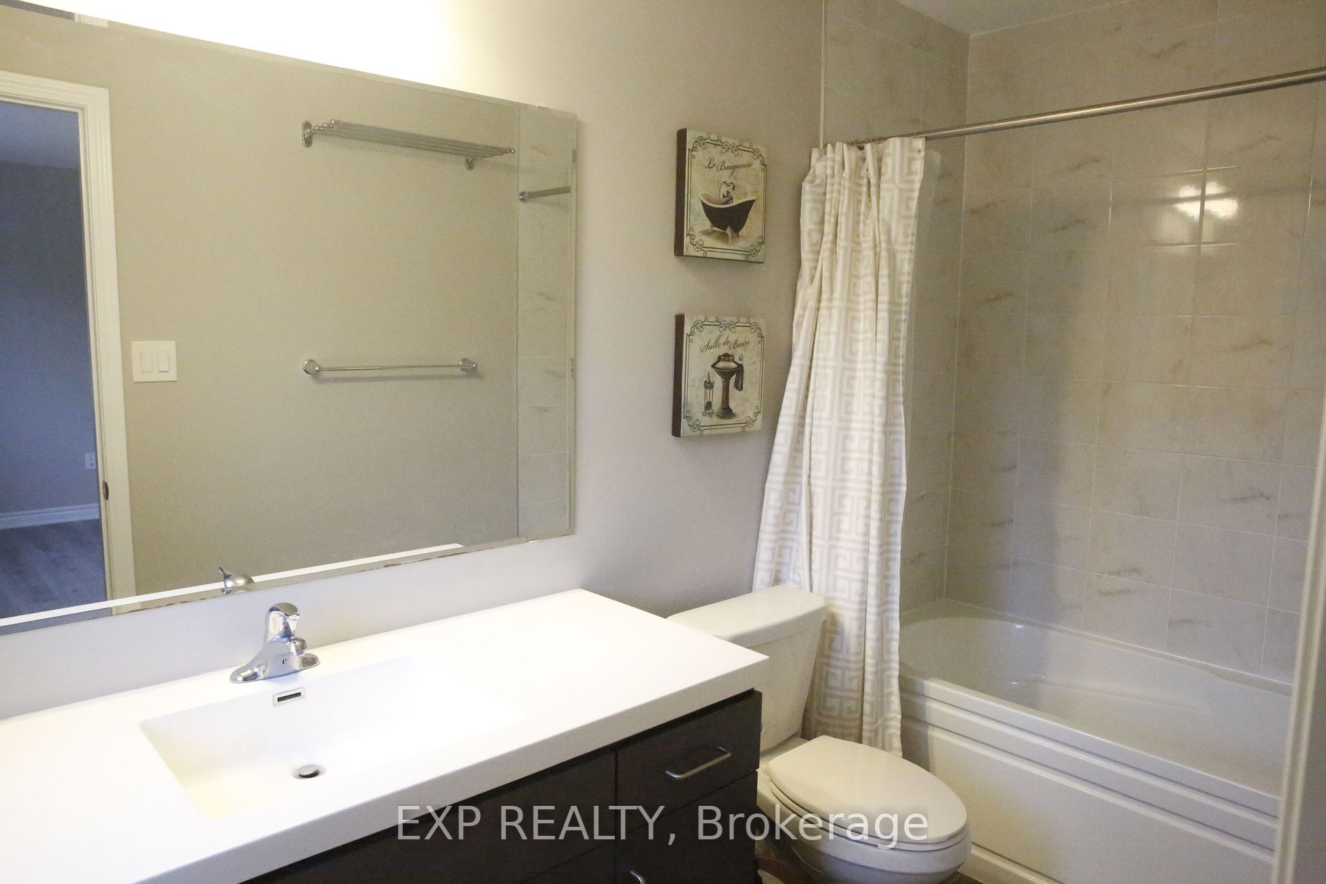 230 Avonsyde Blvd, #10