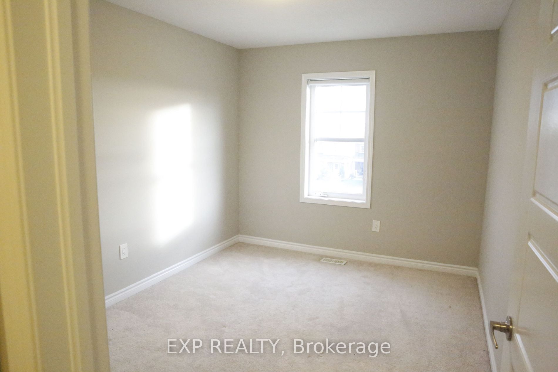 230 Avonsyde Blvd, #10
