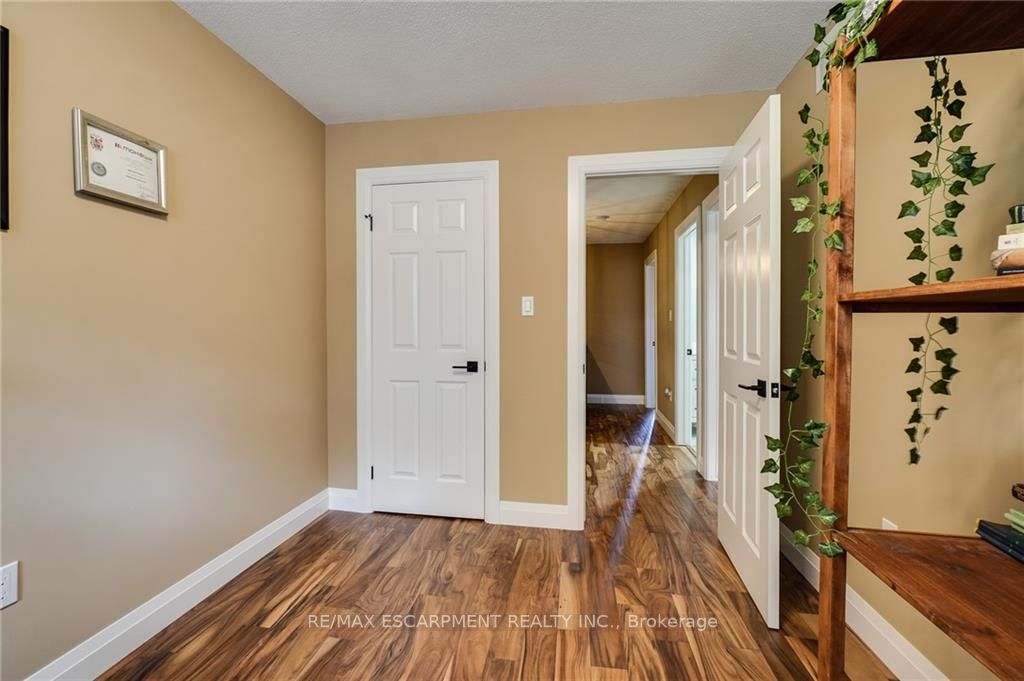 255 Mount Albion Rd, #30