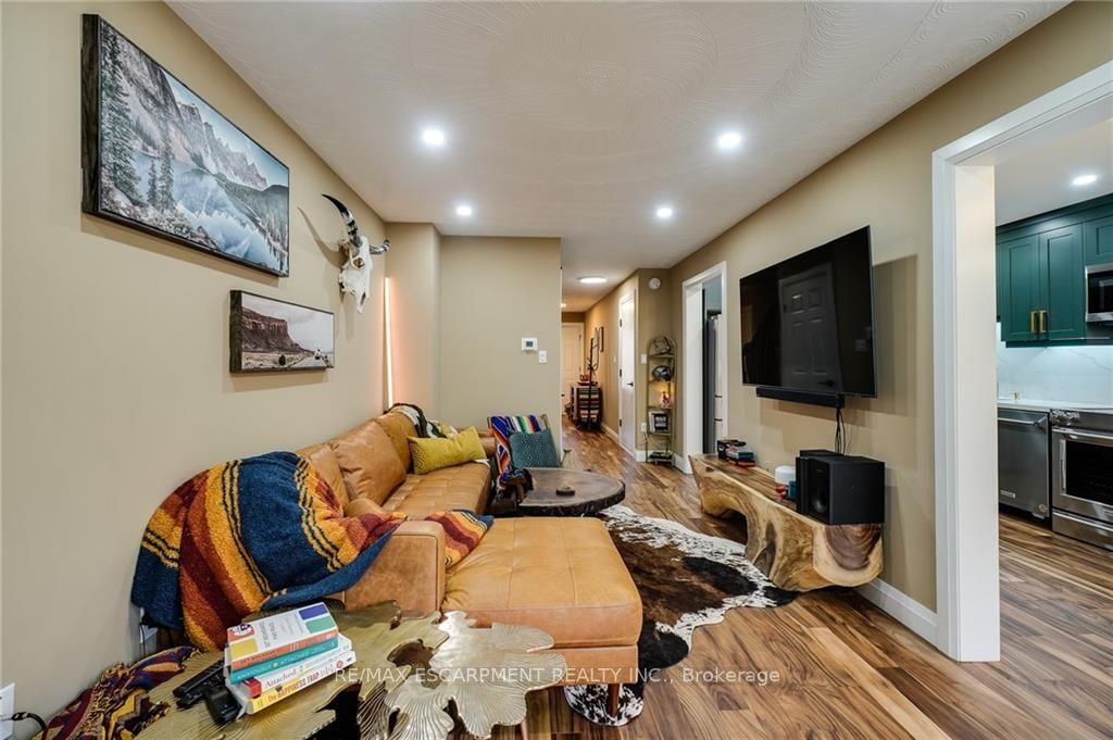 255 Mount Albion Rd, #30