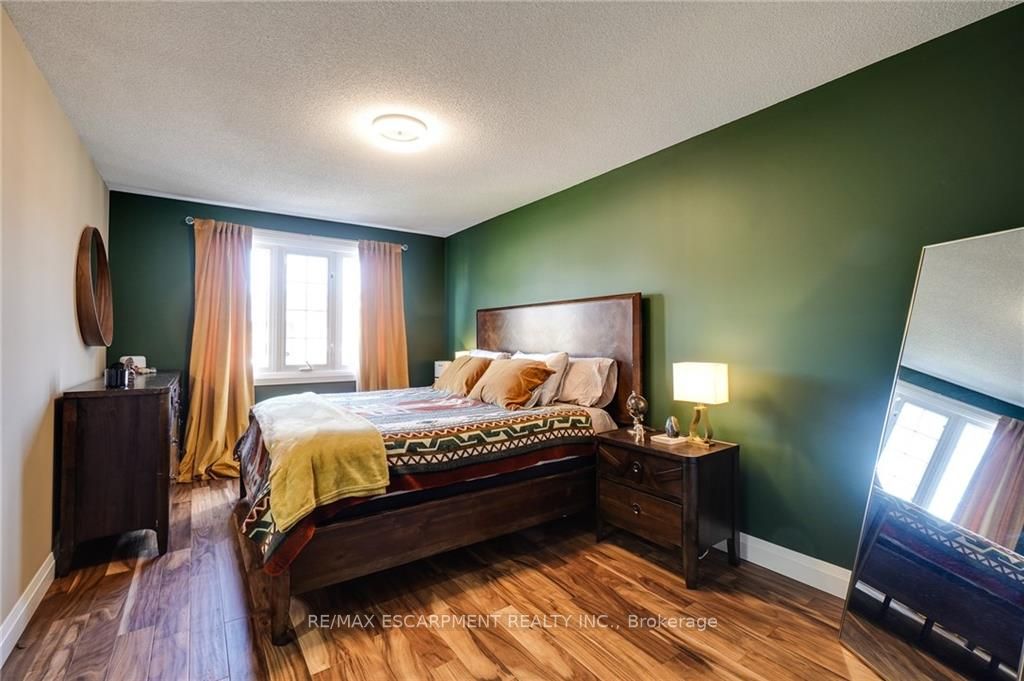 255 Mount Albion Rd, #30