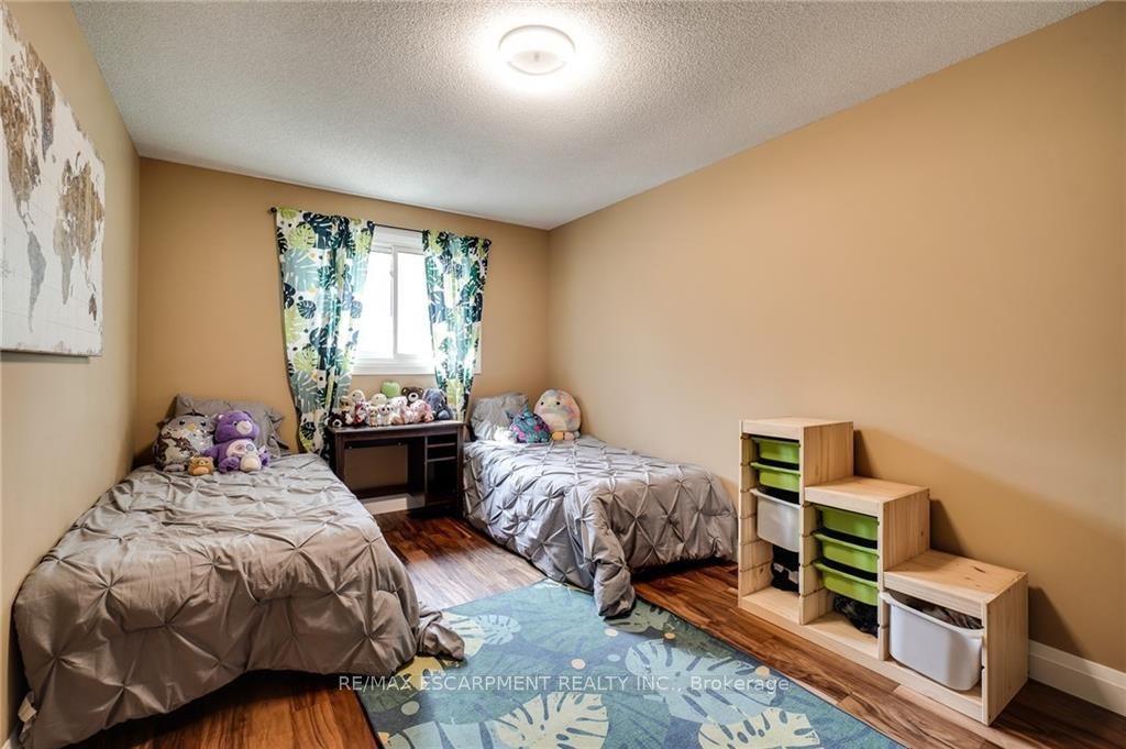 255 Mount Albion Rd, #30