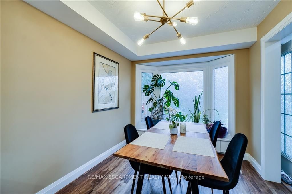255 Mount Albion Rd, #30