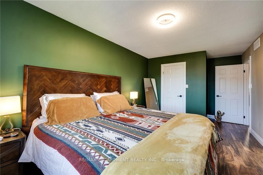 255 Mount Albion Rd, #30
