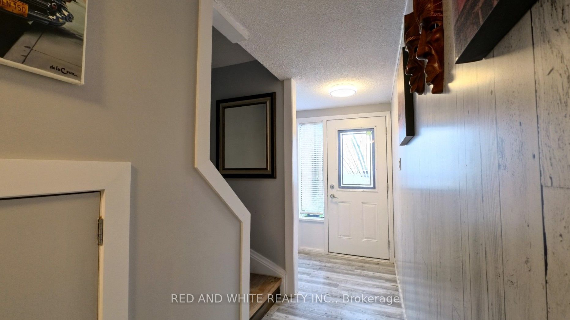 49 CEDARWOODS Crescent, #32