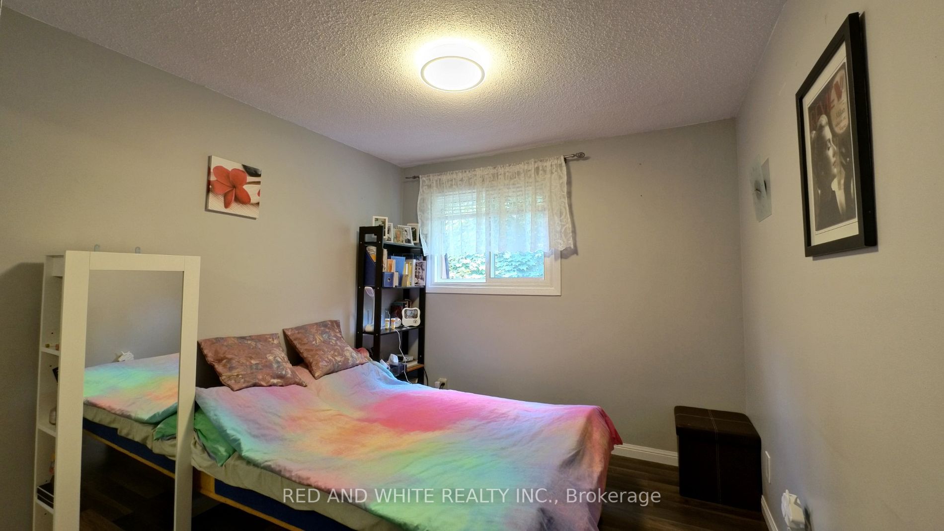 49 CEDARWOODS Crescent, #32