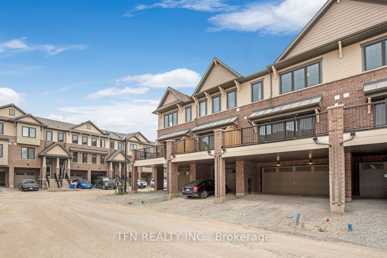 185 Bedrock Dr, #3