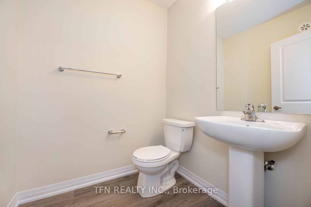 185 Bedrock Dr, #3