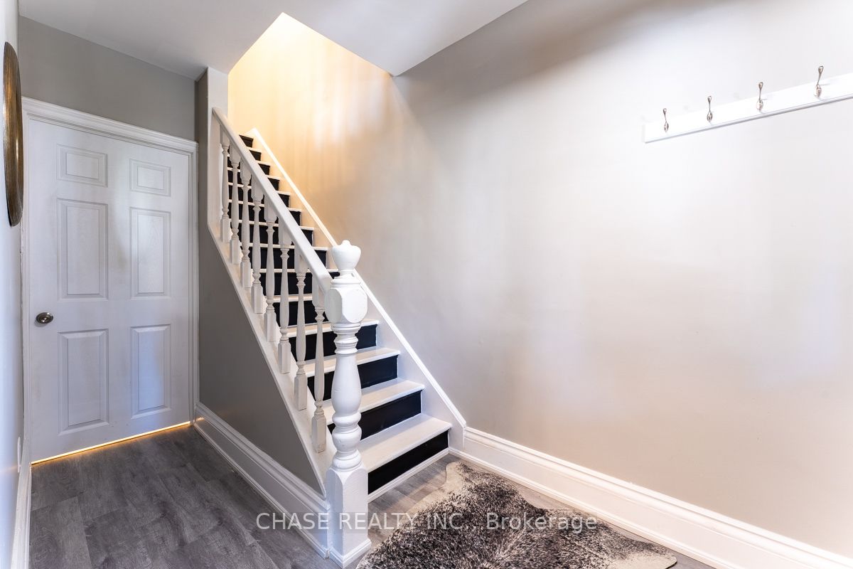 94 Case St