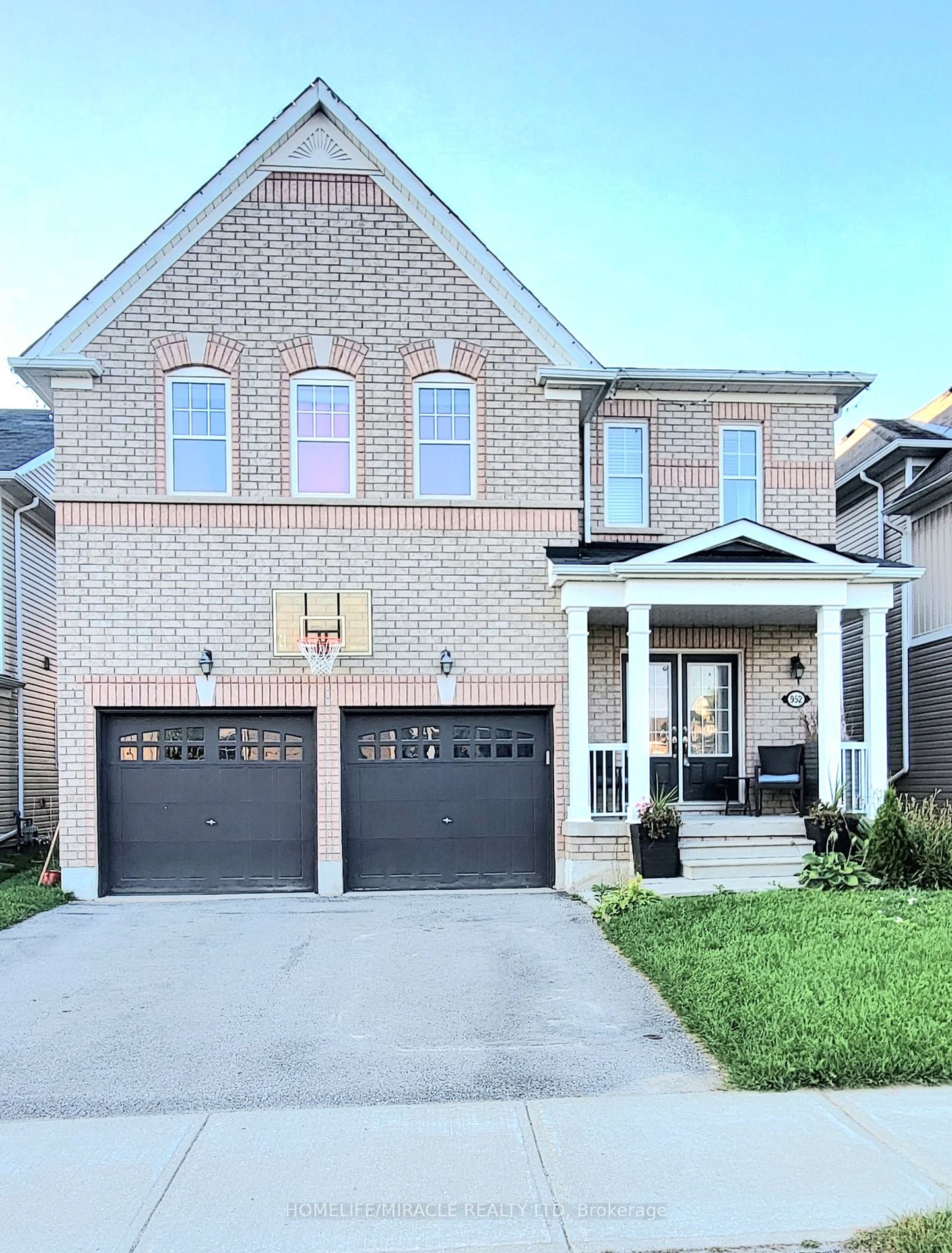 952 O'reilly Cres