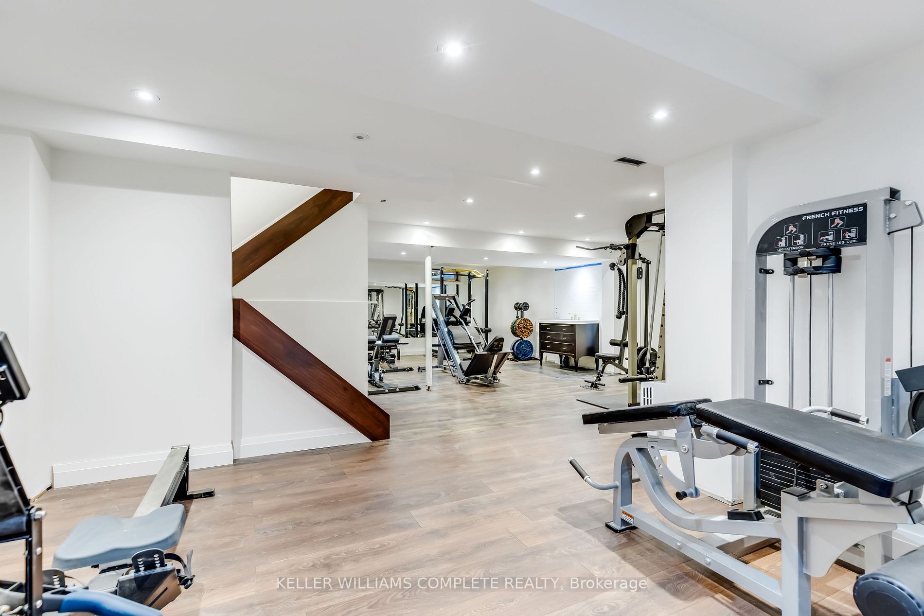 286 Hamilton Dr, #5
