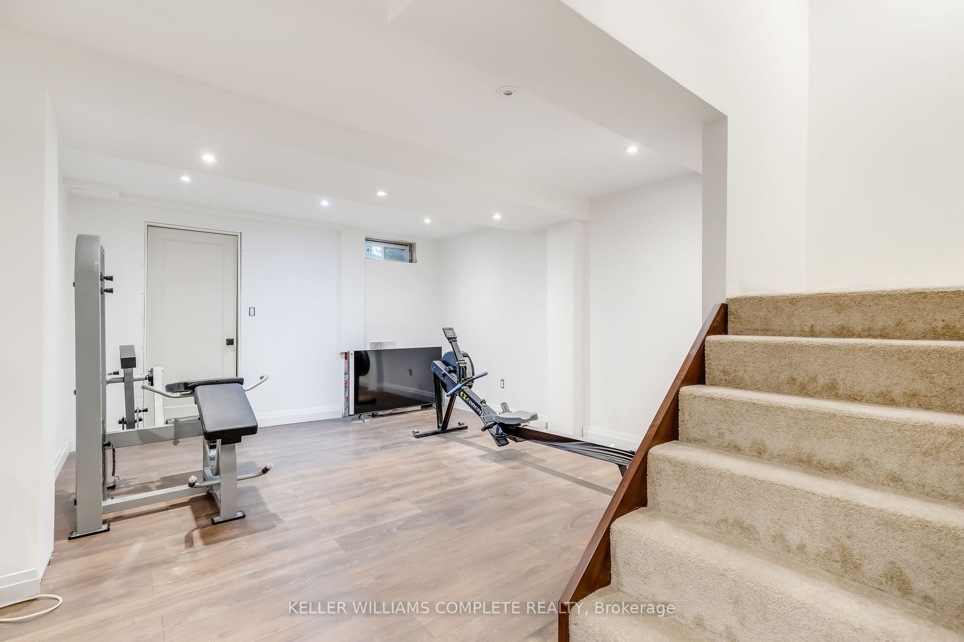 286 Hamilton Dr, #5