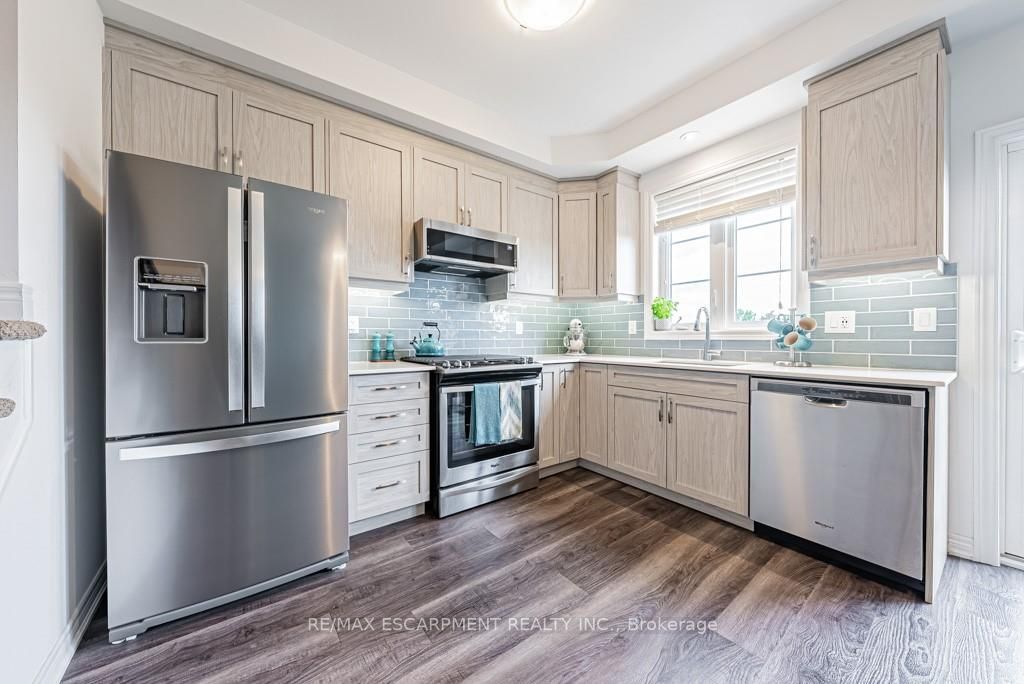 575 Woodward Ave, #22