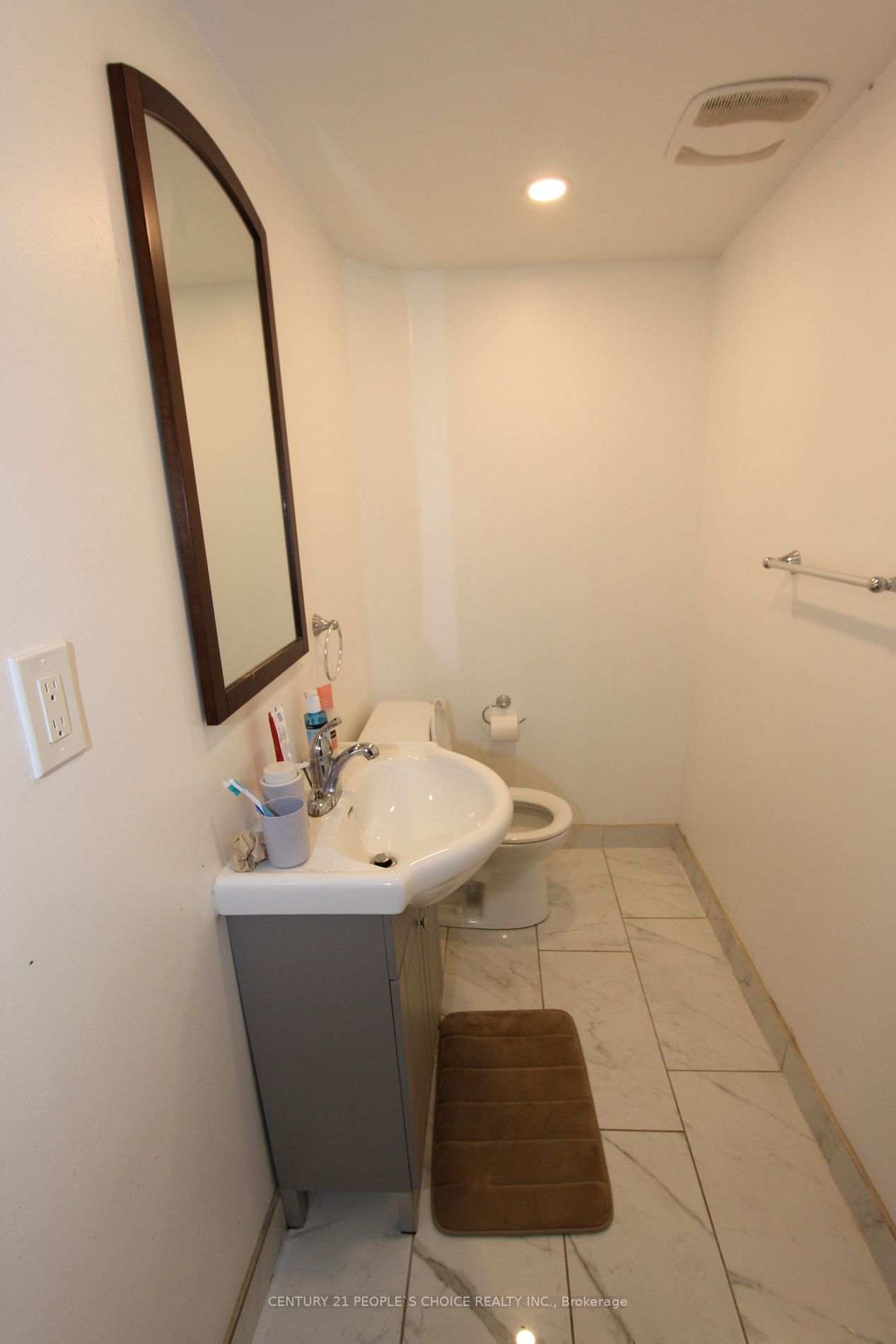 6607 Orchard Avenue