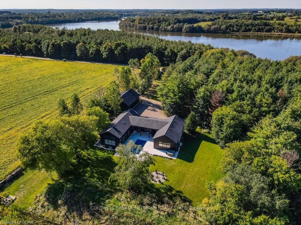 8069 Sideroad 10 Sdrd