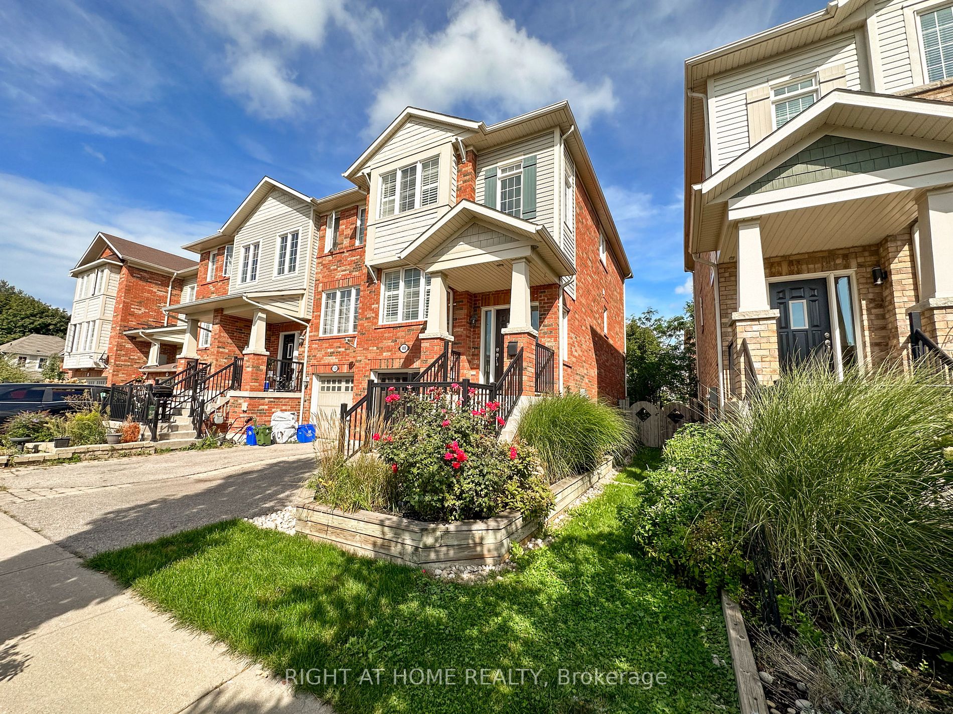 48 Emick Dr