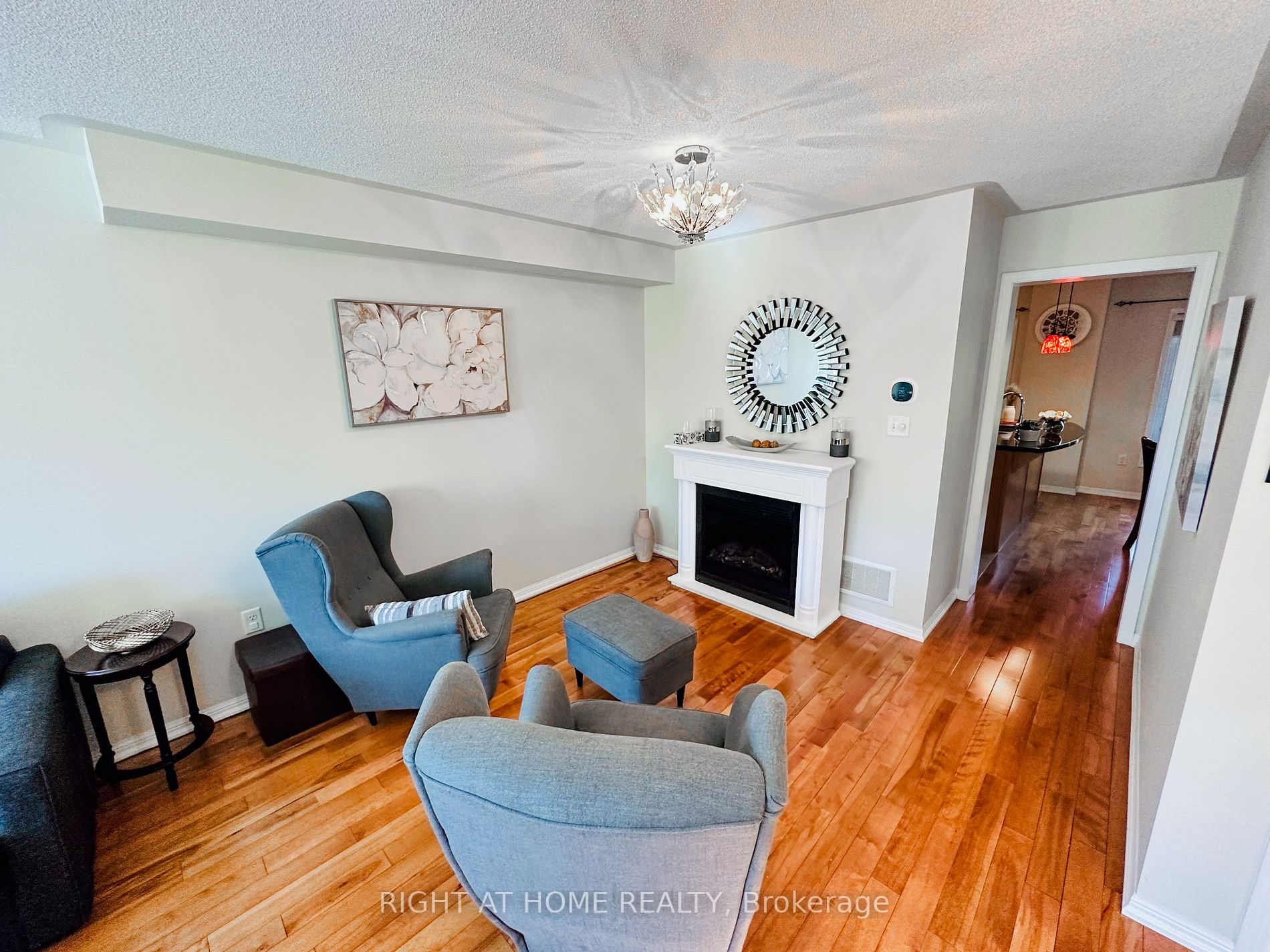 48 Emick Dr