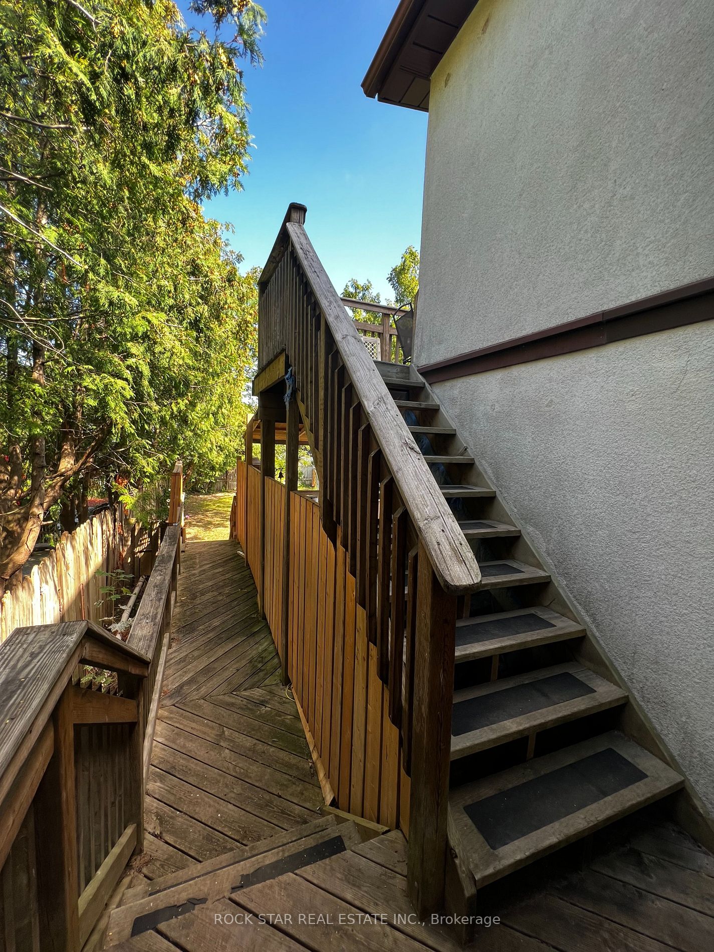12 Dexter St