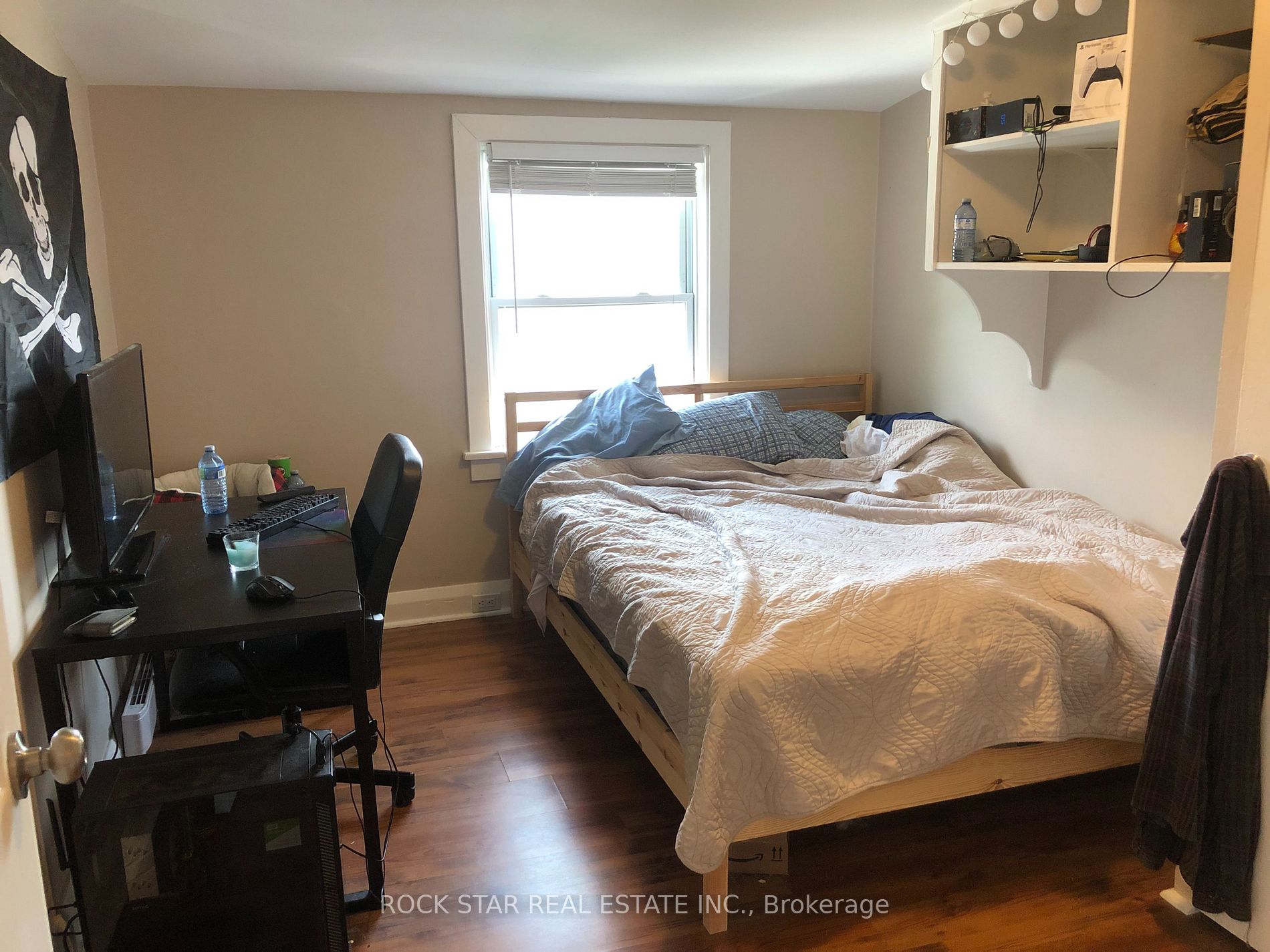 12 Dexter St