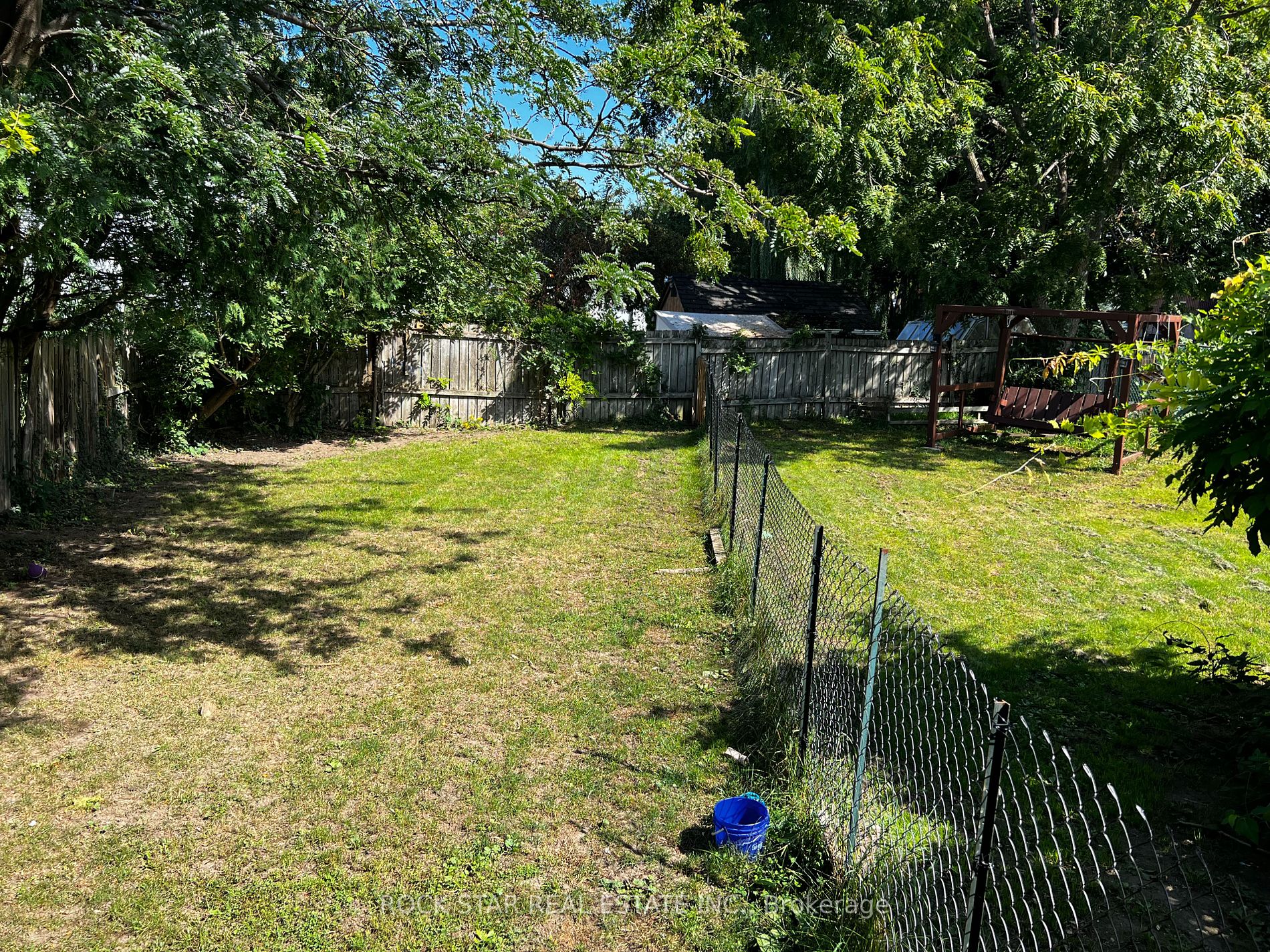 12 Dexter St