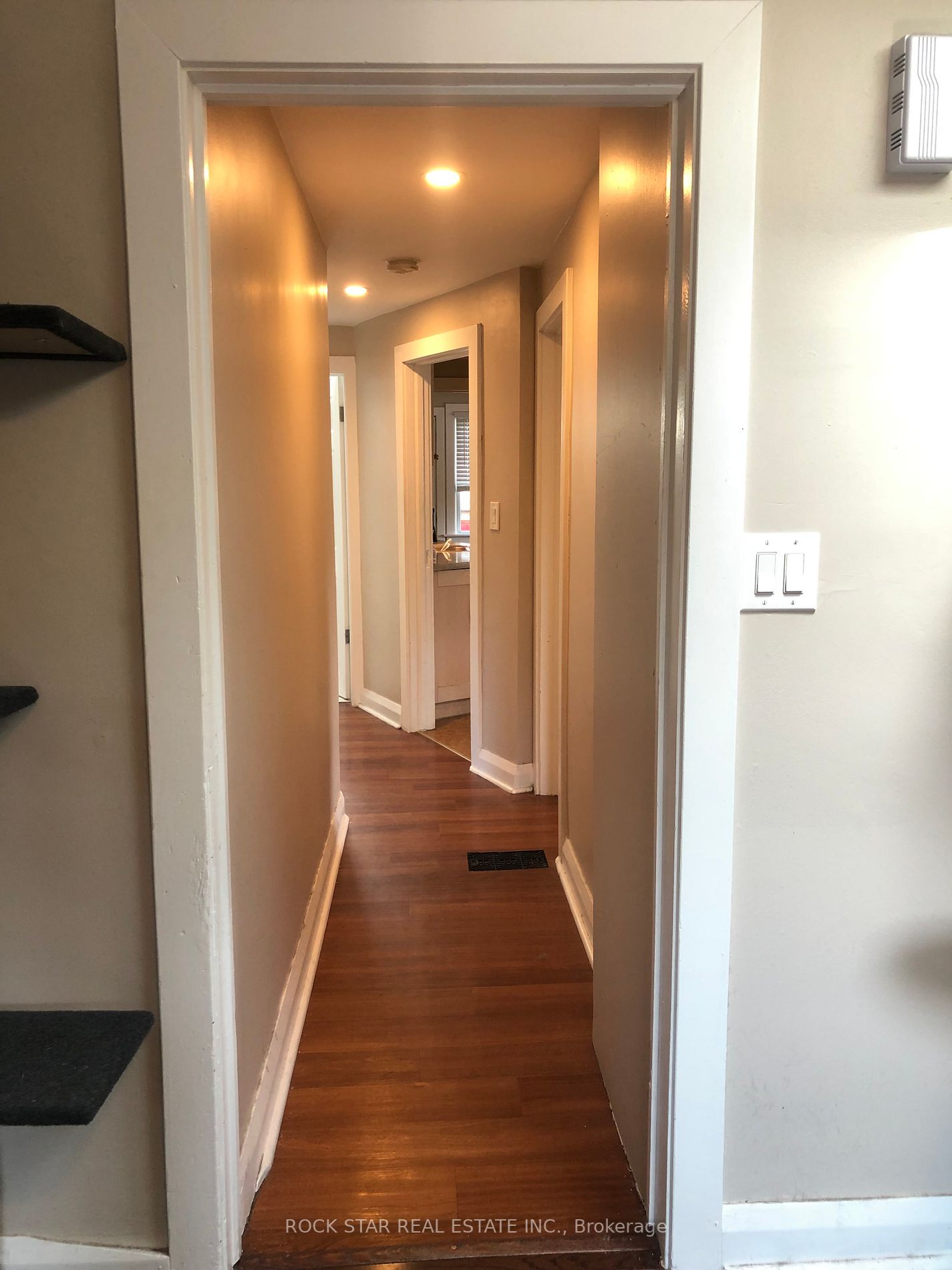 12 Dexter St