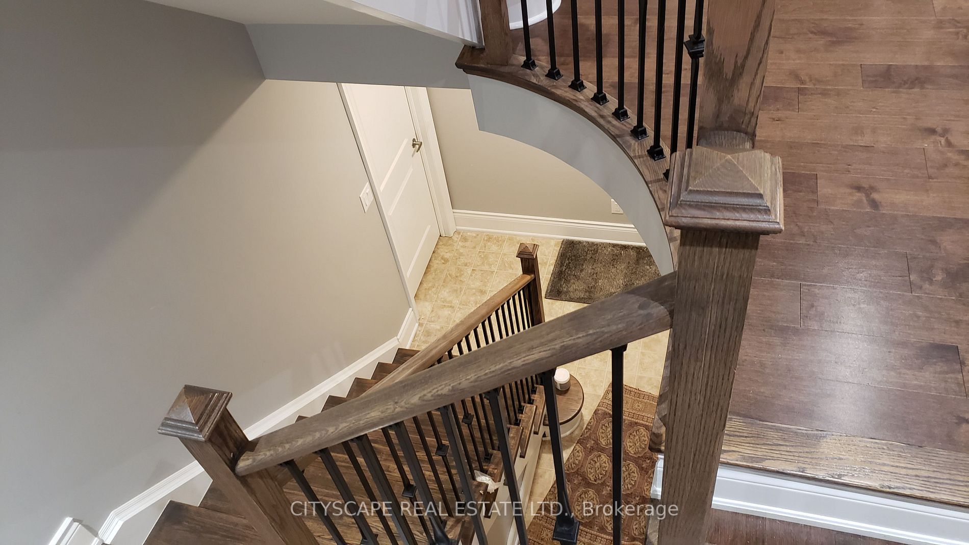 56 Golden Hawk Dr