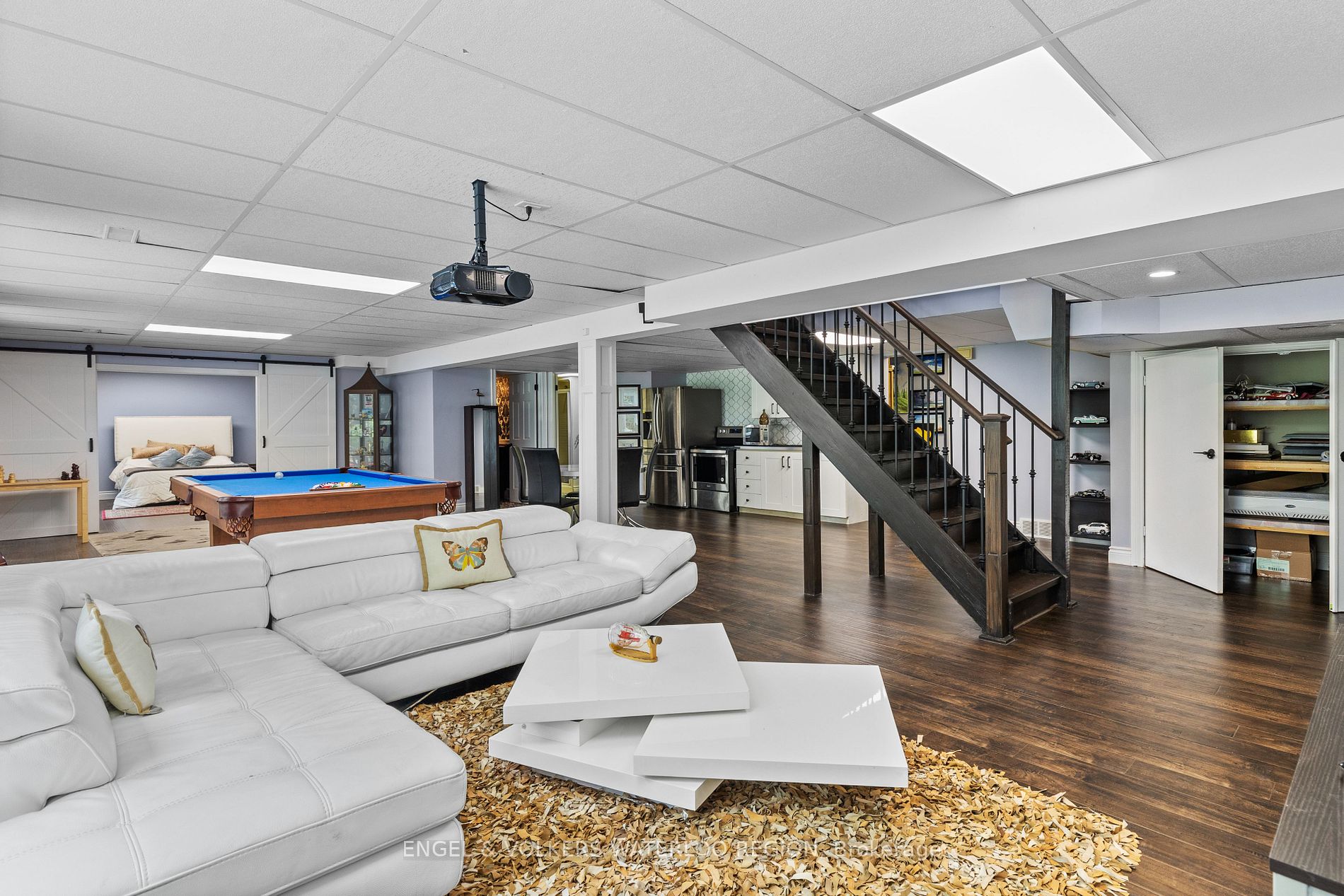 355 Edgehill Drive