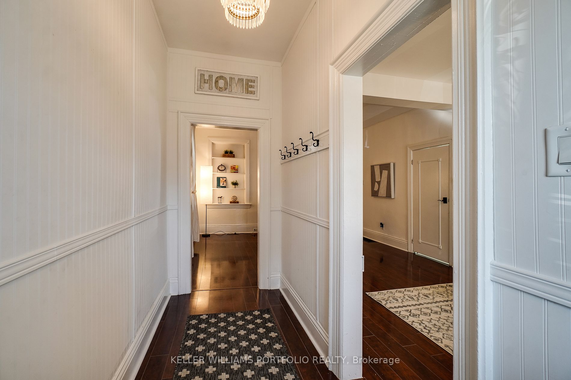 57 Smith Ave