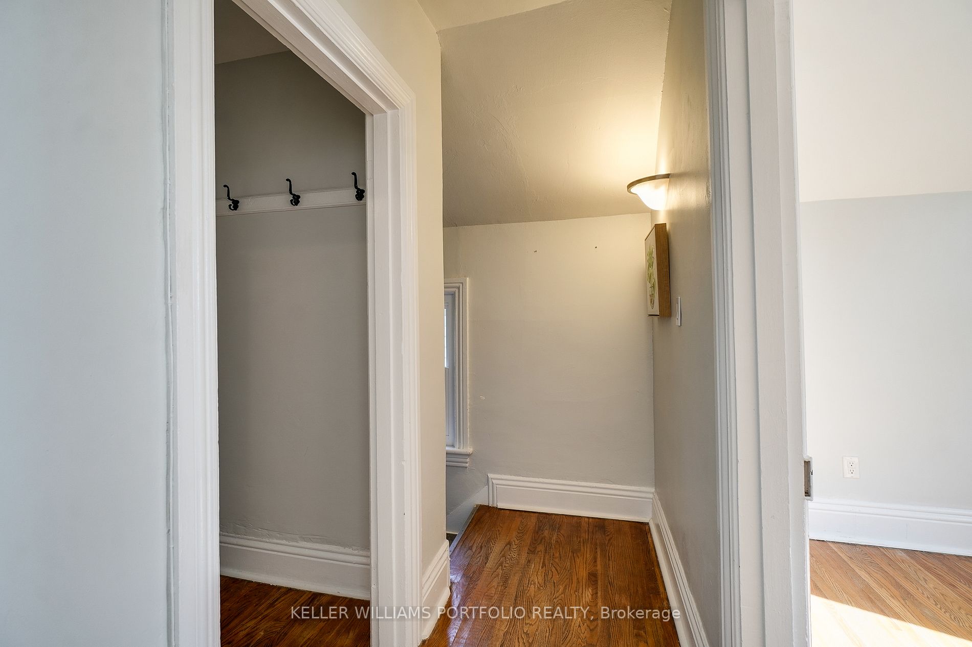 57 Smith Ave