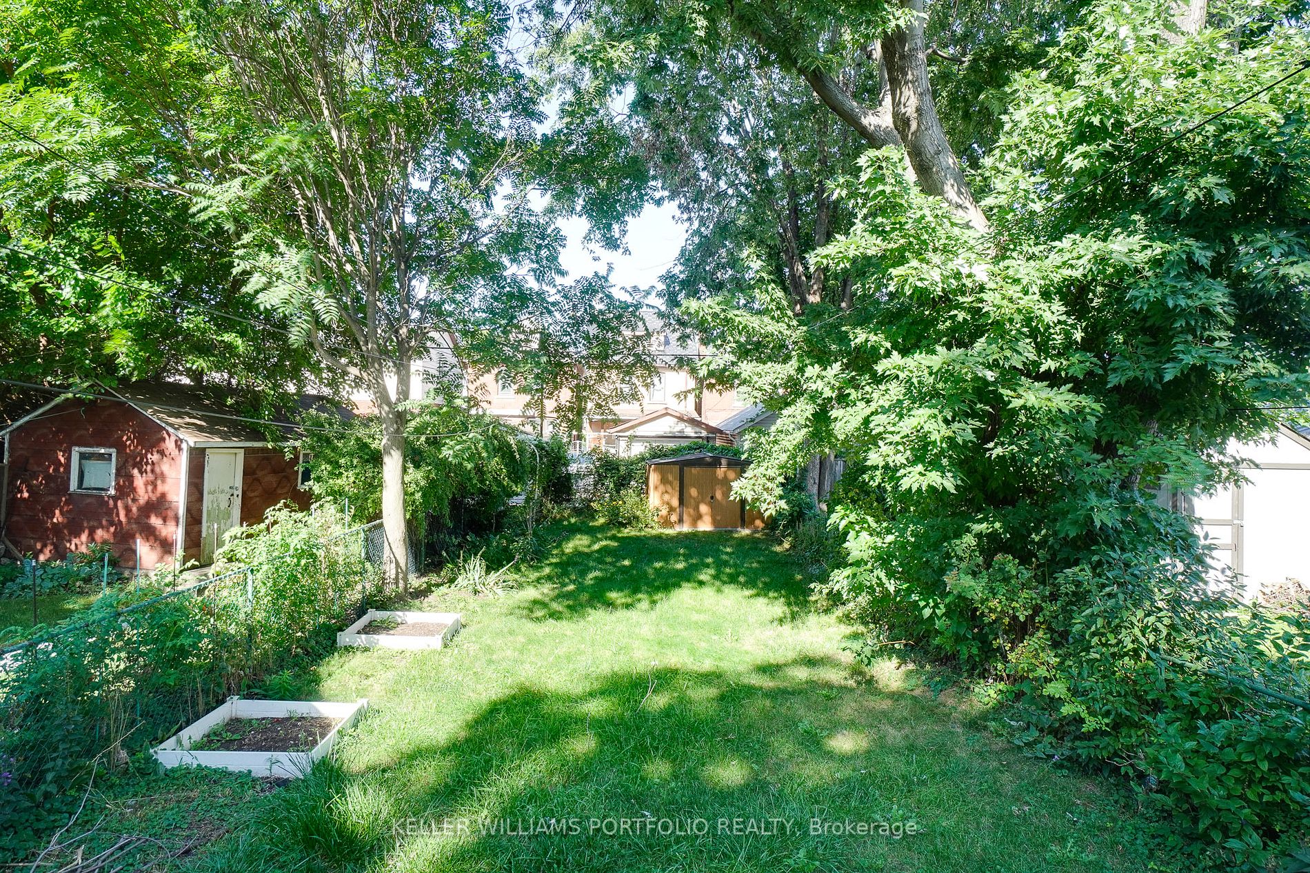 57 Smith Ave