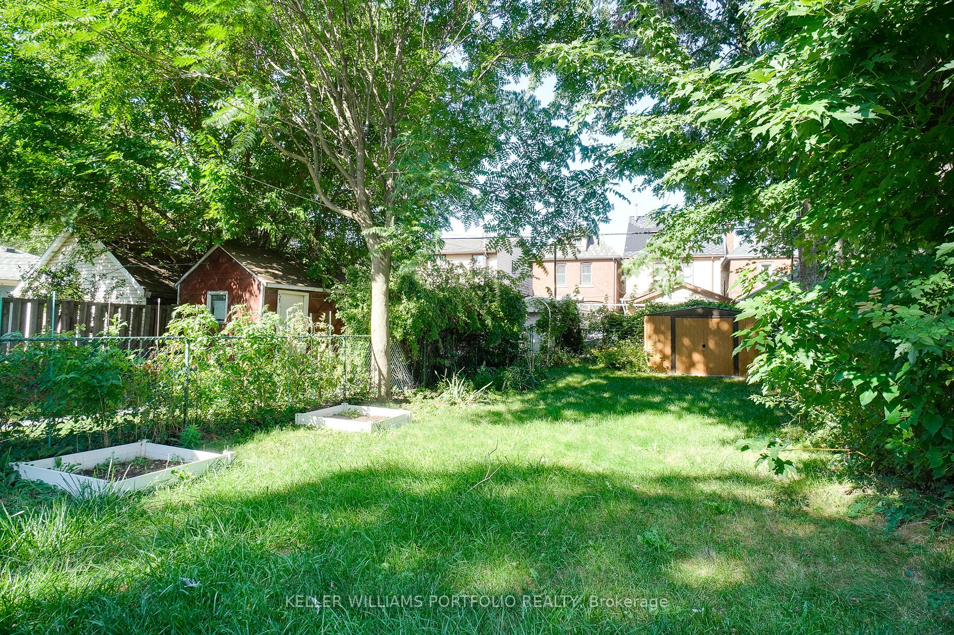 57 Smith Ave