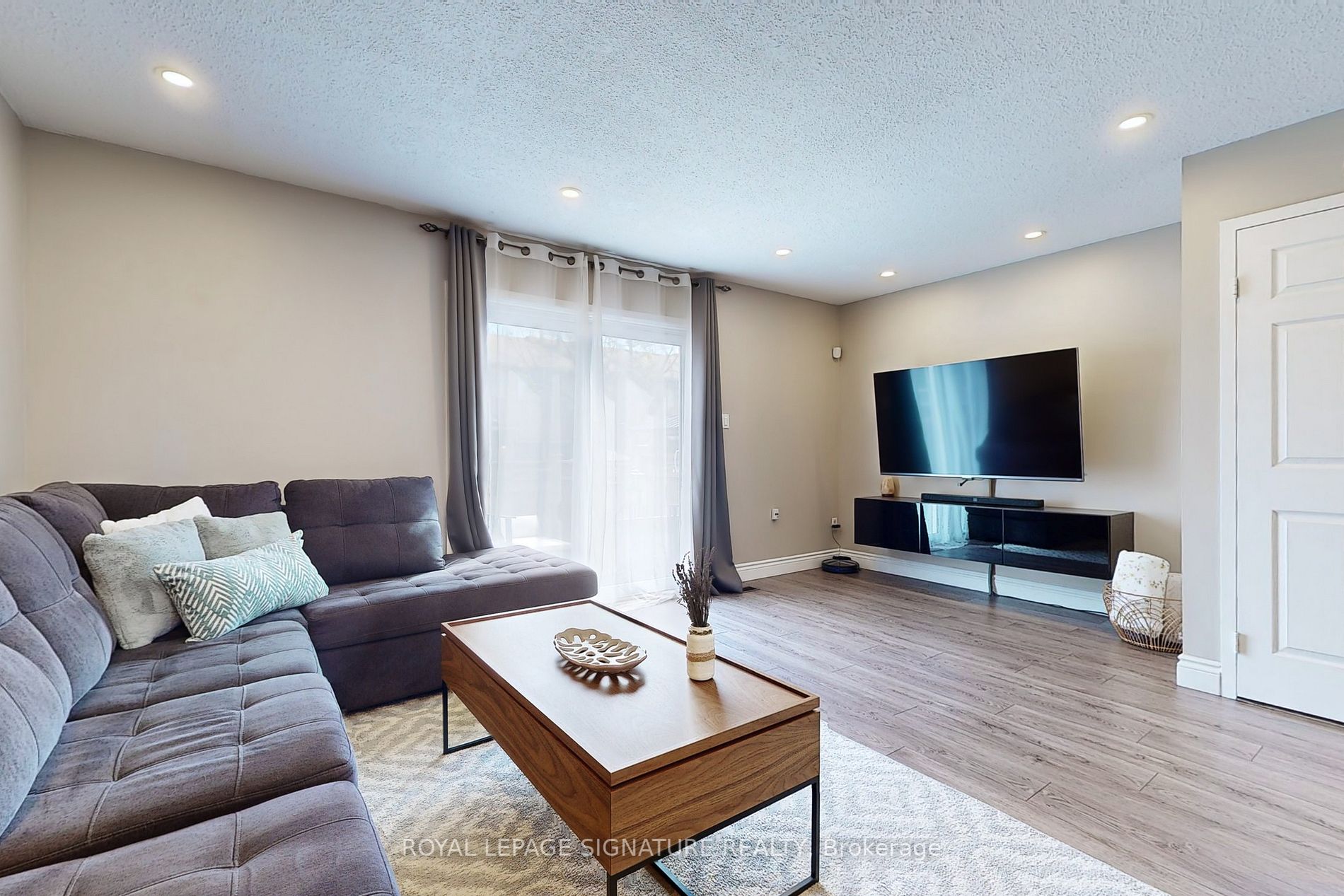 1355 Upper Gage Ave, #14
