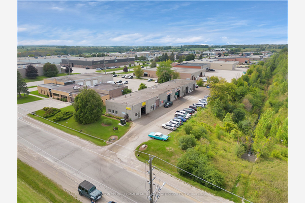 549 Massey Rd, Guelph