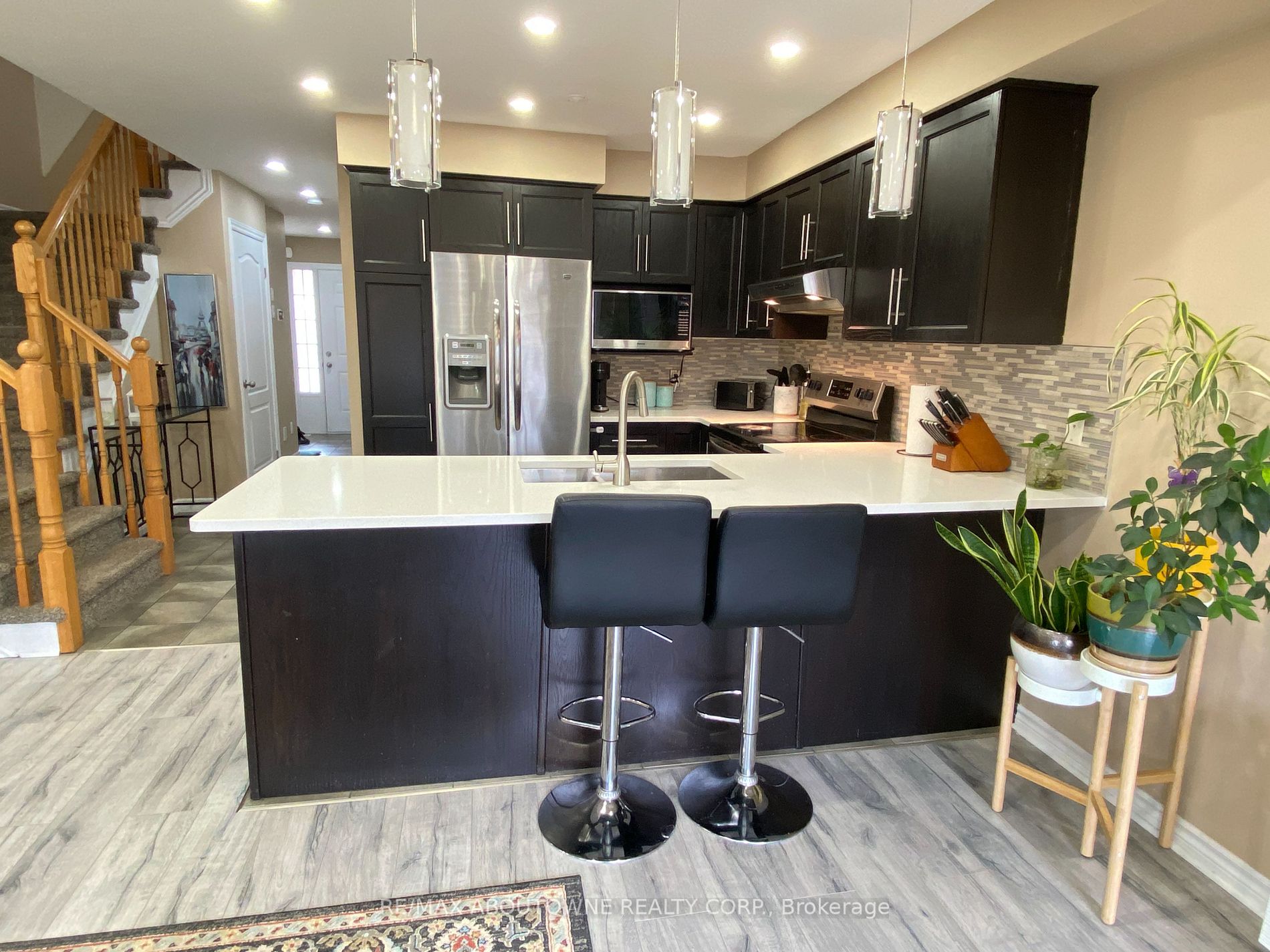 554 Landgren Court