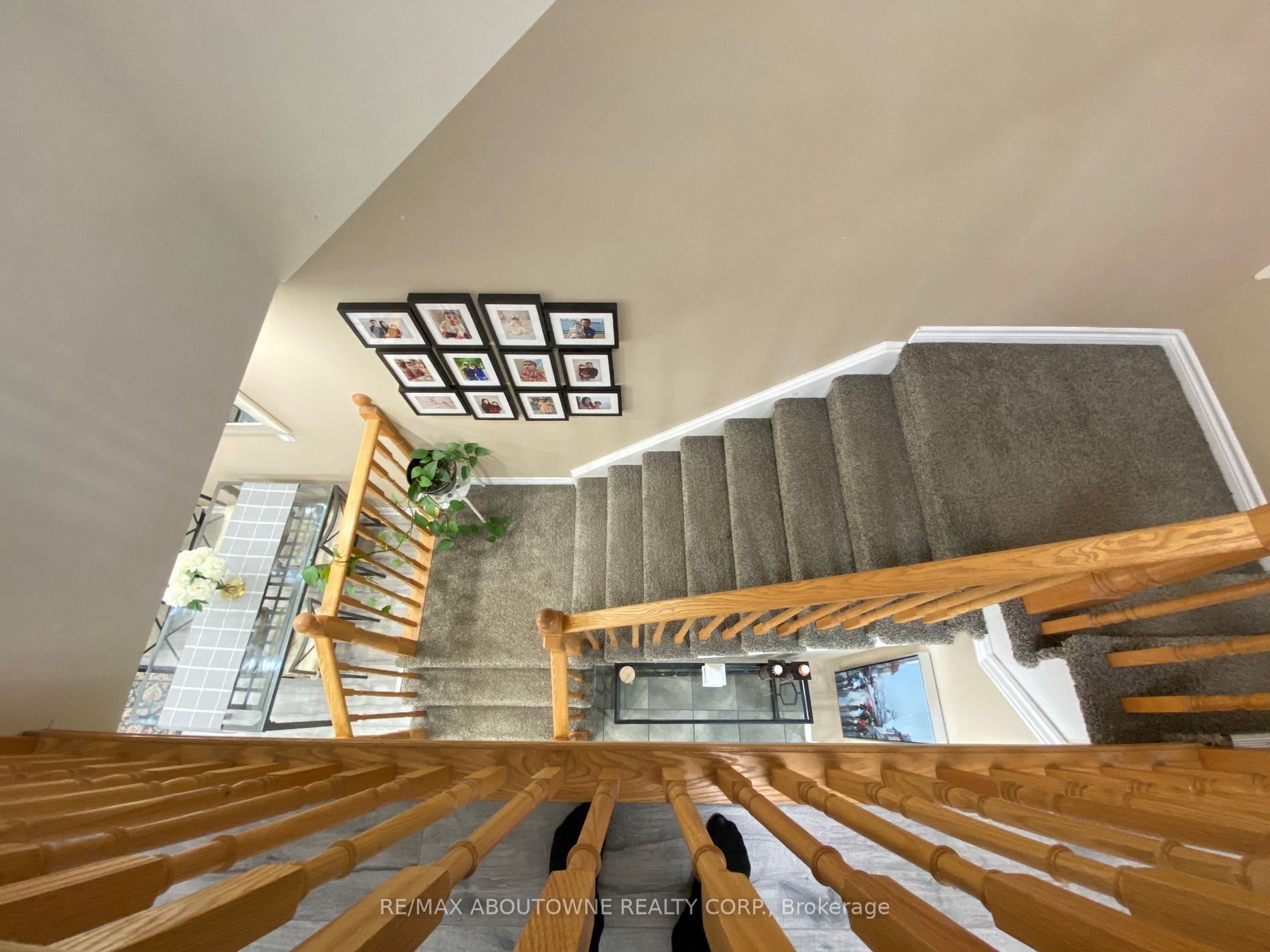 554 Landgren Court