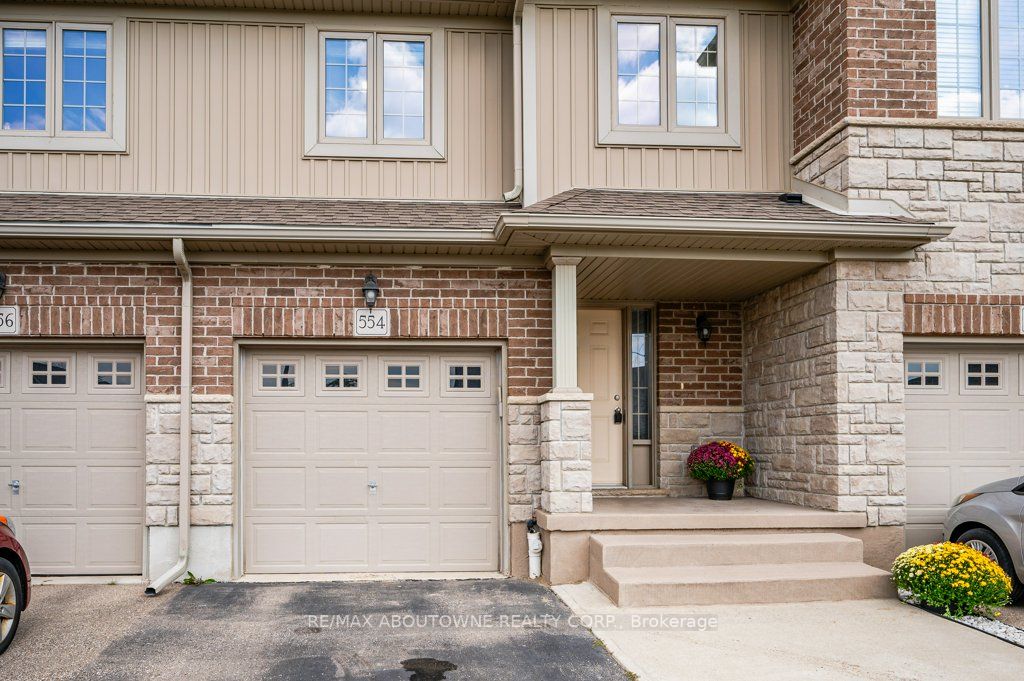 554 Landgren Court