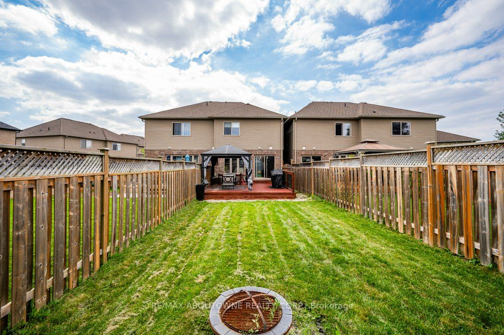 554 Landgren Court