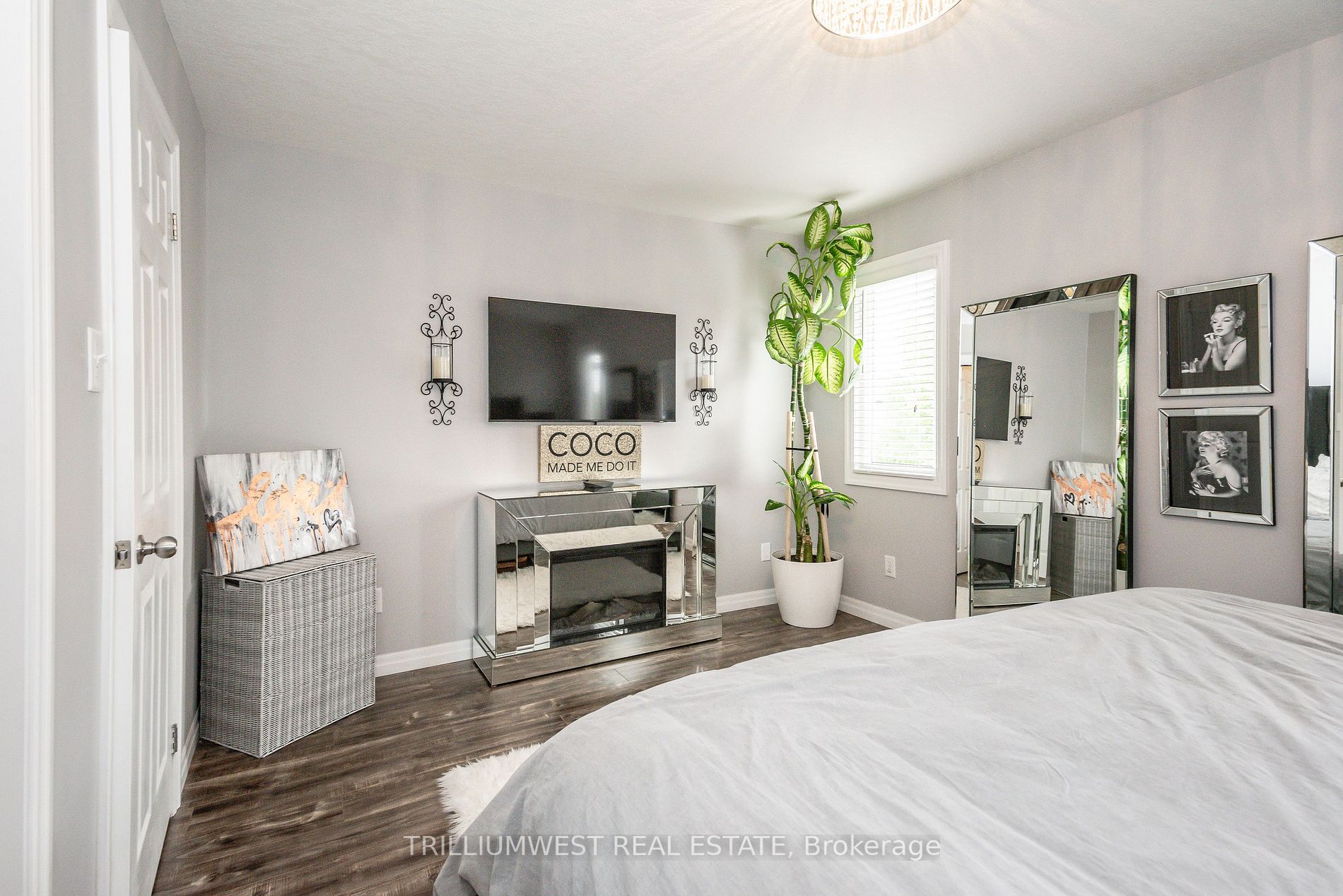10 foxglove Crescent, #44