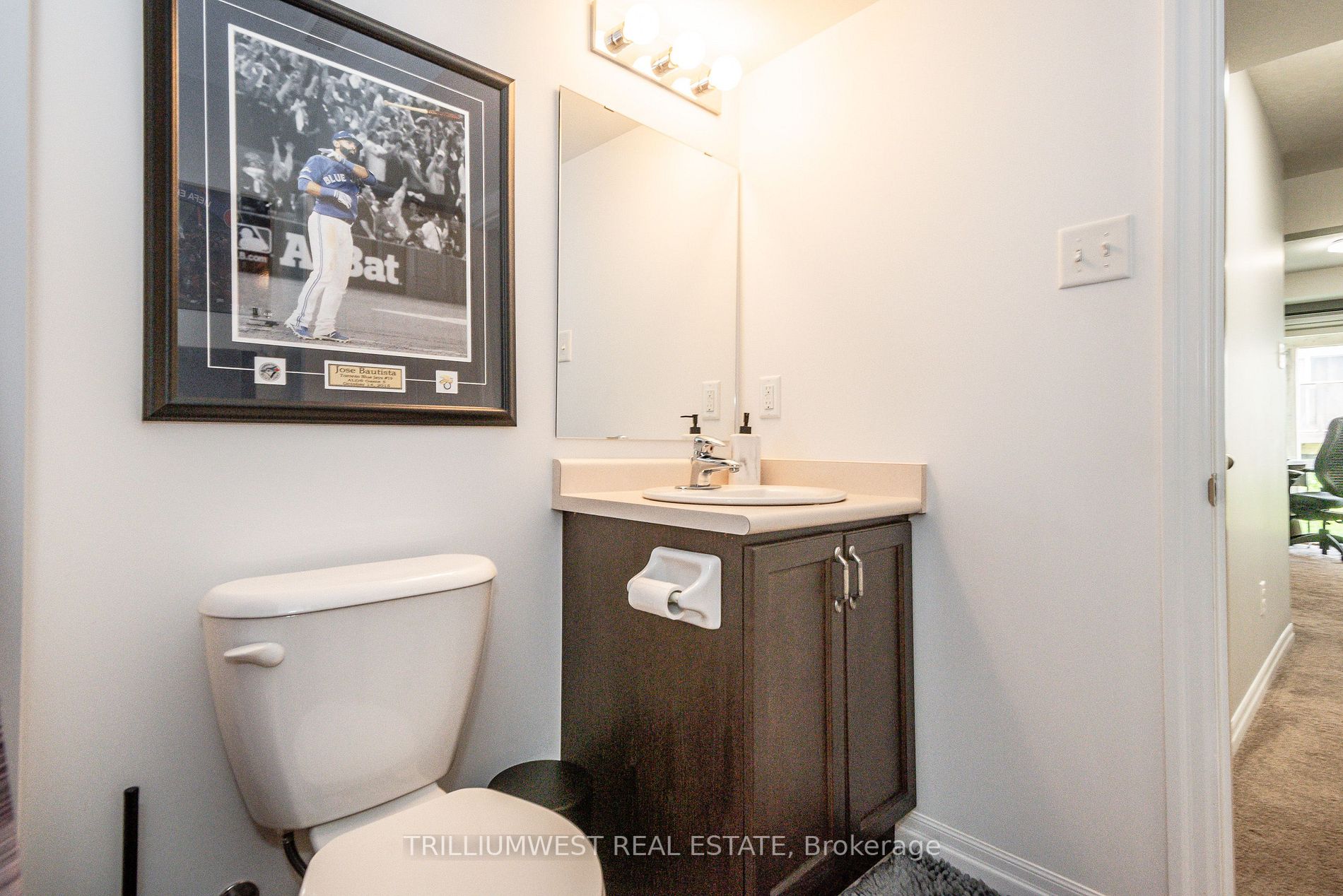 10 foxglove Crescent, #44