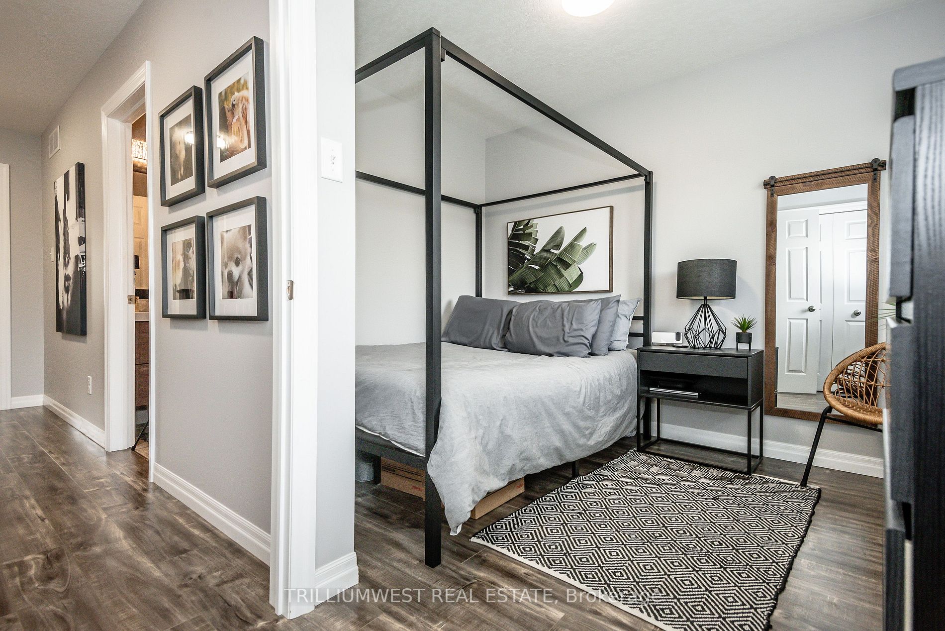 10 foxglove Crescent, #44