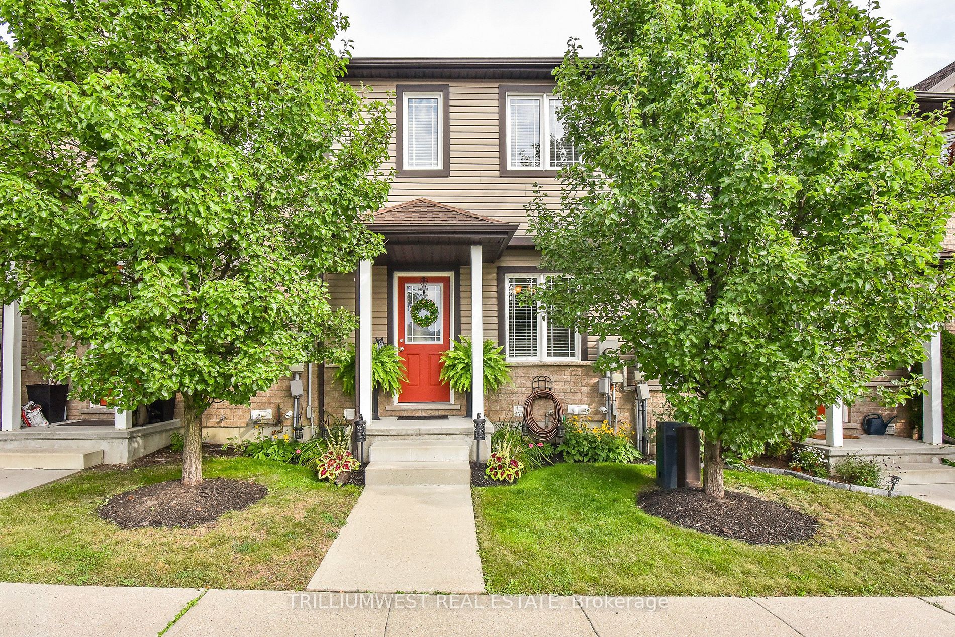 10 Foxglove Cres, #44