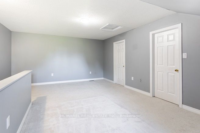 141 Edgewater Dr