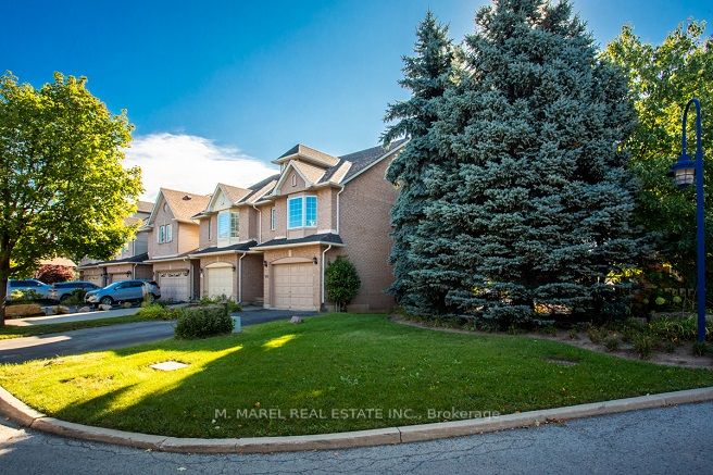 141 Edgewater Dr