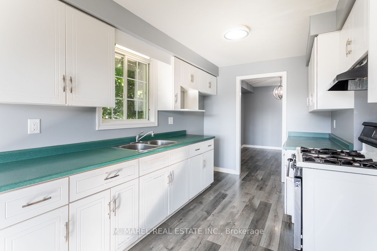 141 Edgewater Dr