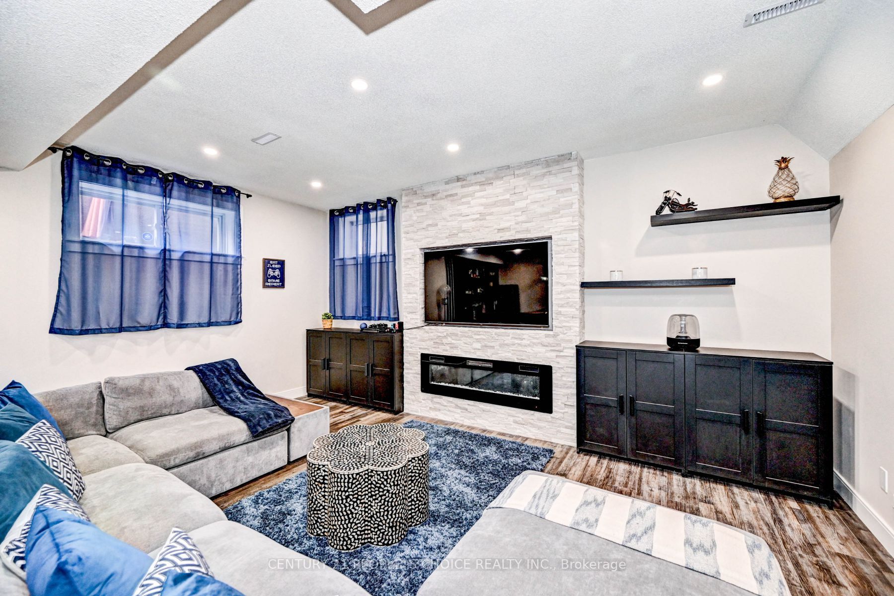 52 Grey Oak Drive