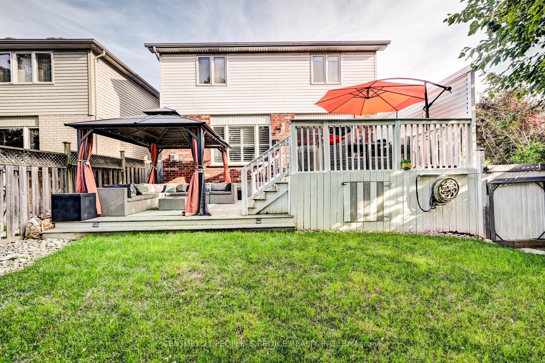 52 Grey Oak Drive