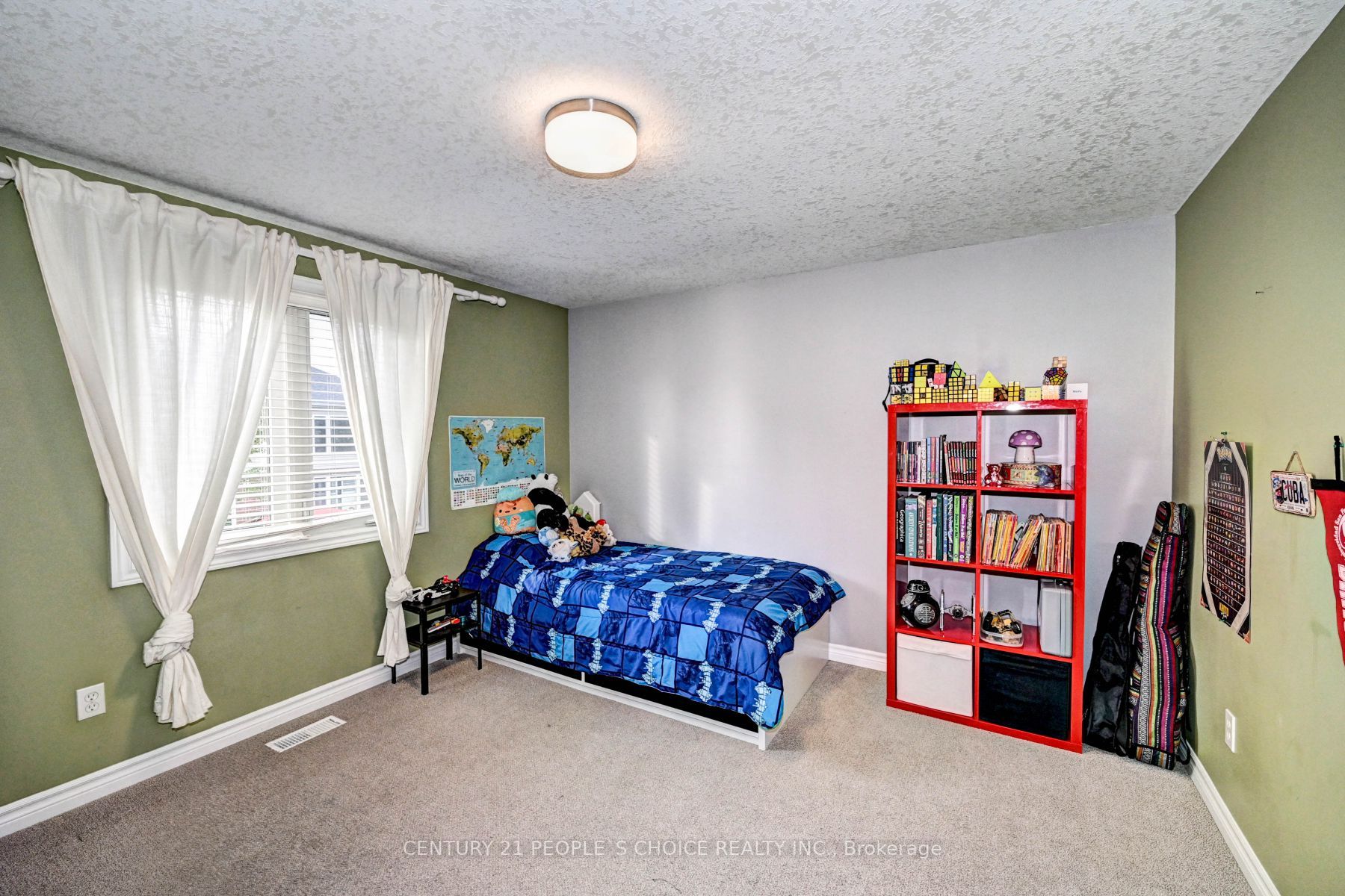 52 Grey Oak Drive