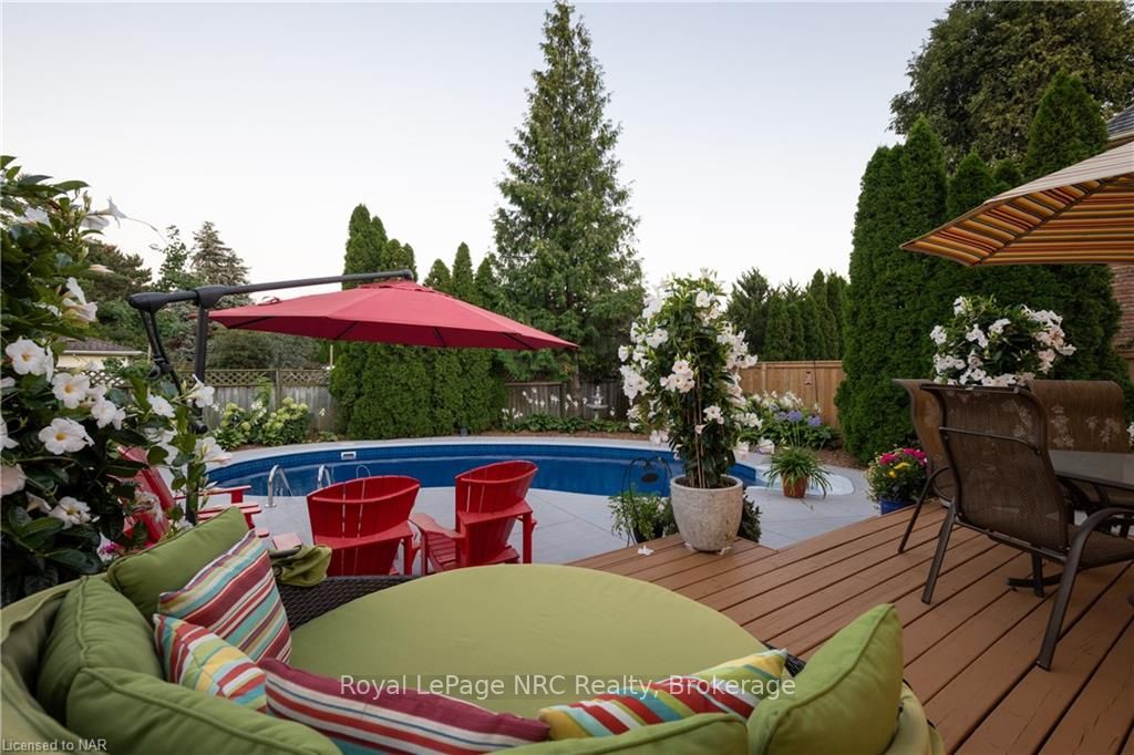 3 Port Royal Cres